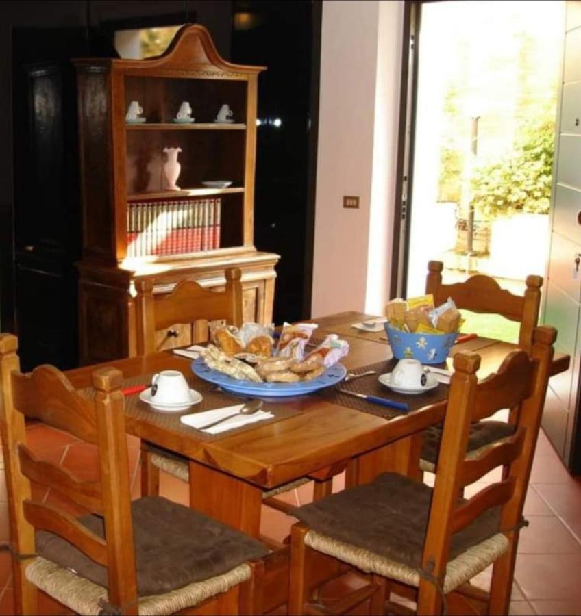 B&B La Chicca Rávena Exterior foto